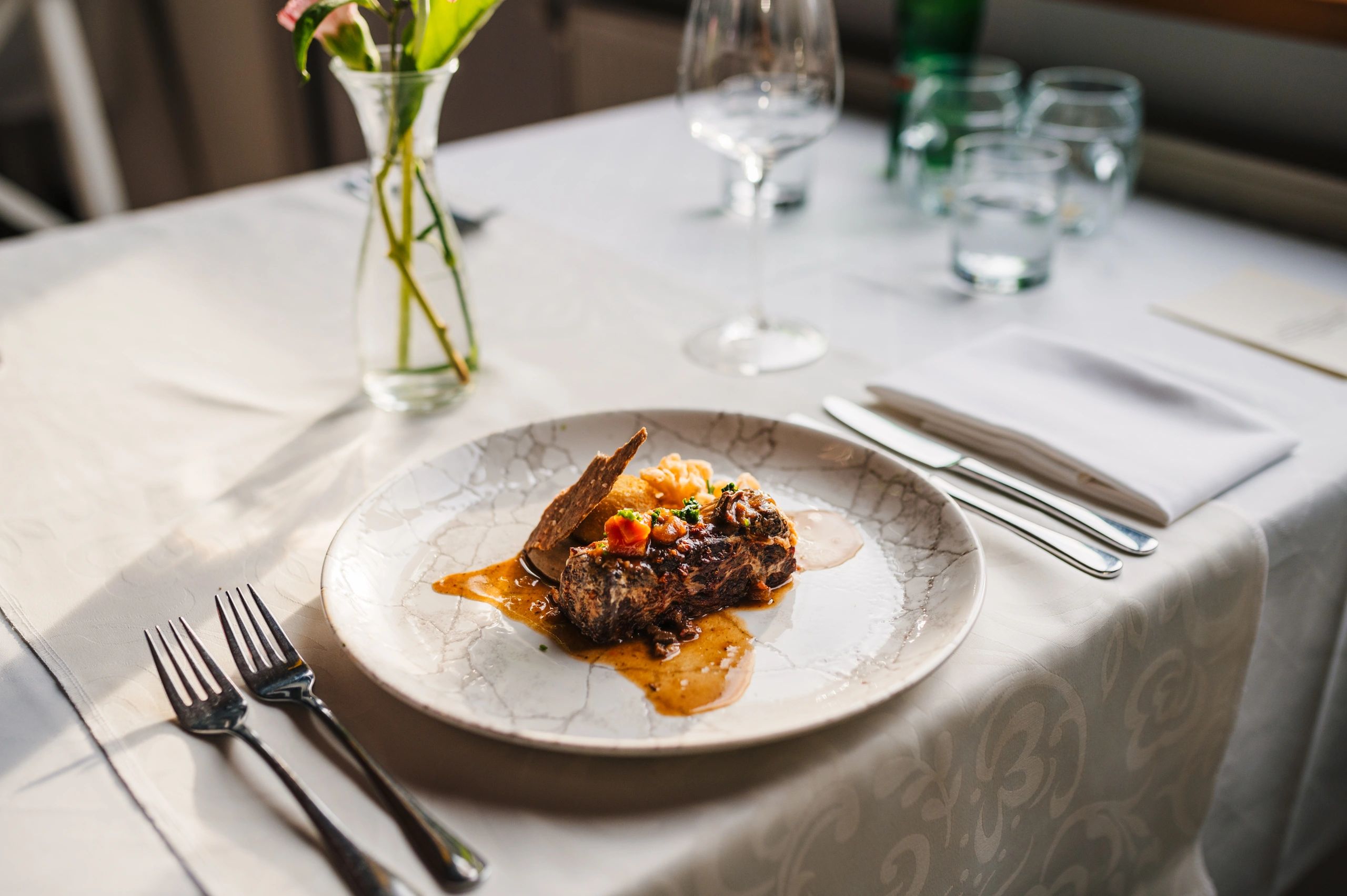 fine dining luxury restaurant
